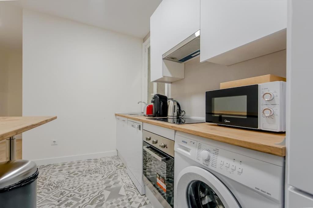 Modern Apt Para 6Px En La Plaza De Tirso De Molina Мадрид Екстериор снимка
